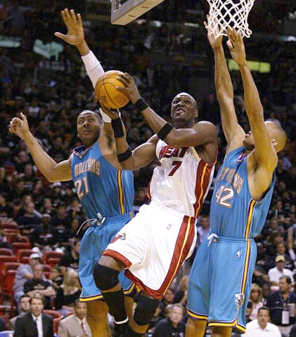 黄蜂险胜掀起高潮，连续三场30+关键表现点燃全场！