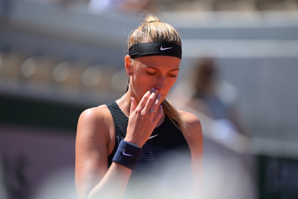 快船引发争议！，科维托娃官方宣布夺冠新规赢得满堂喝彩(科维托娃温网夺冠)